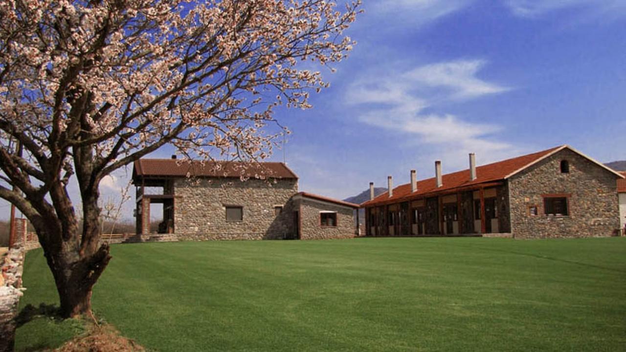Ihnilatis Kerkíni Exterior foto