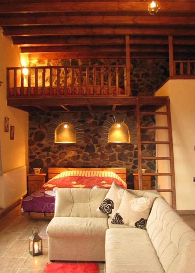 Ihnilatis Kerkíni Quarto foto