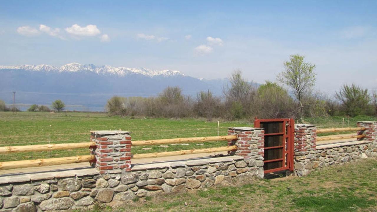 Ihnilatis Kerkíni Exterior foto