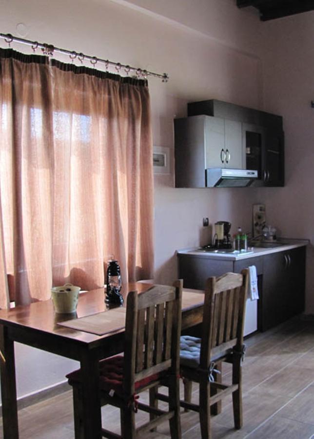 Ihnilatis Kerkíni Quarto foto