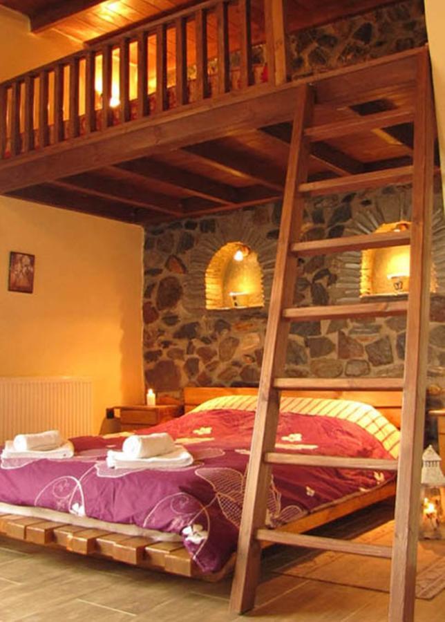 Ihnilatis Kerkíni Quarto foto